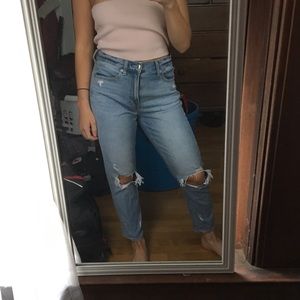 Amercian Eagle Ripped Jeans